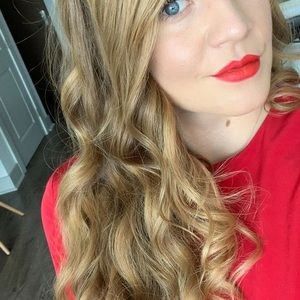 Meet your Posher, Kelly